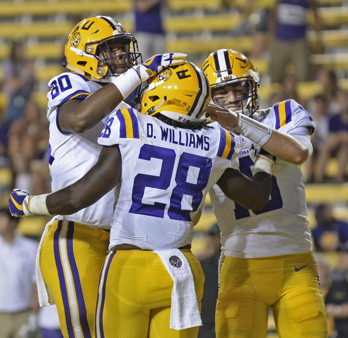lsuchattanooga.091017 HS 2943.JPG