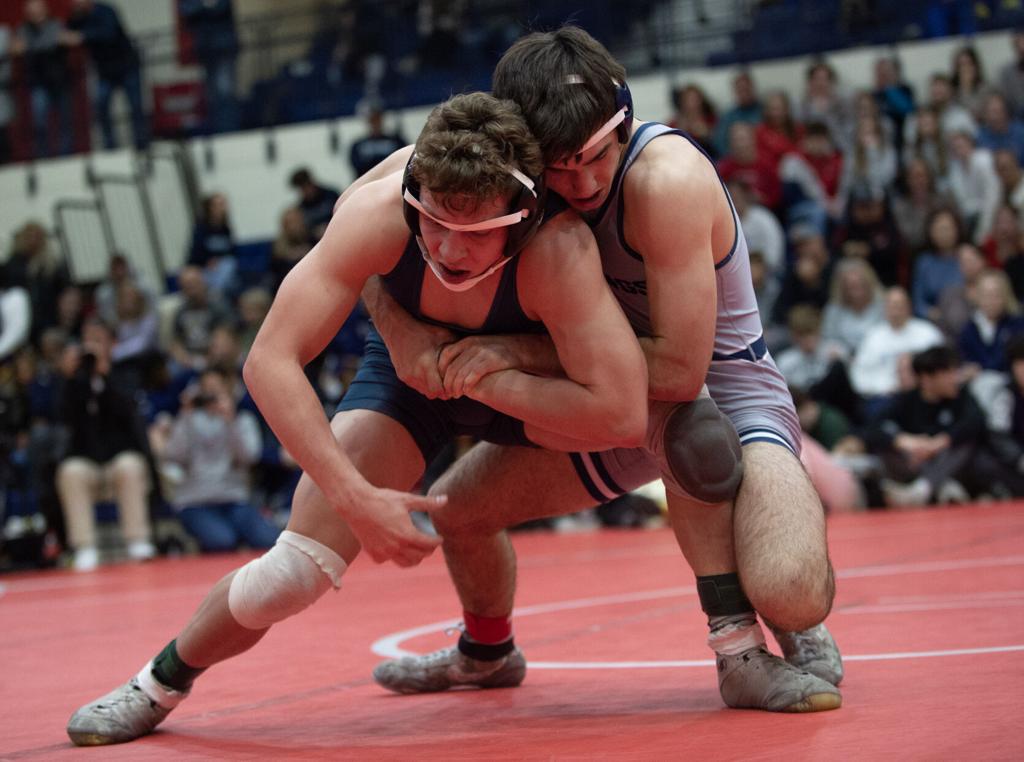 Wrestle, Struggling Alabama High School's Wrestling Team Overcomes the  Odds, Independent Lens