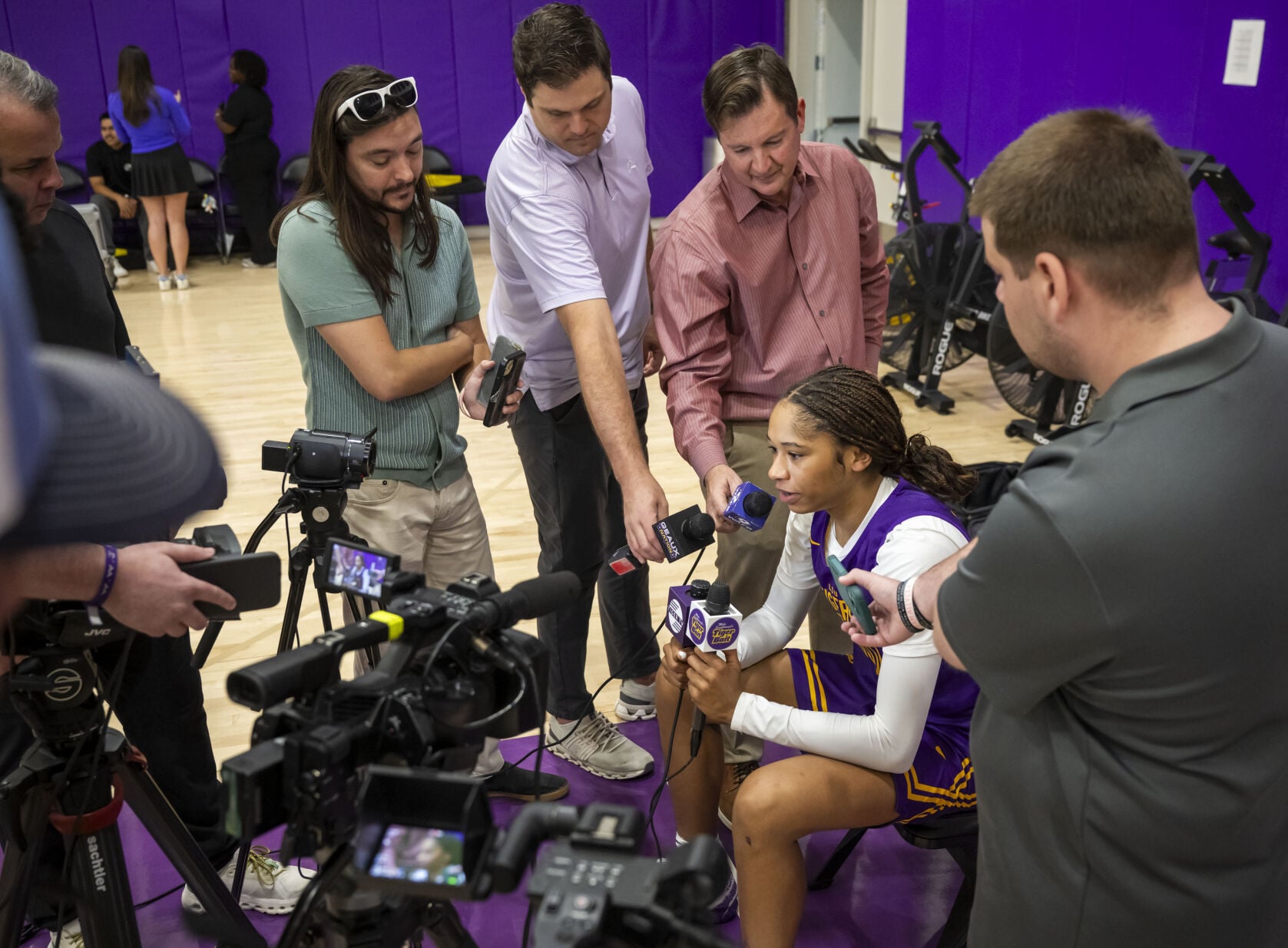 NO.lsuwomen.adv_9378 MJ.JPG