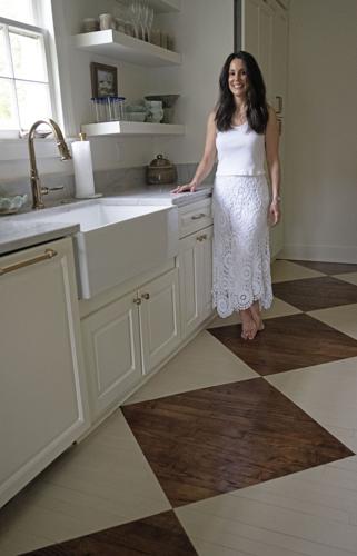 BR.paintedfloorsliv.040924 HS 205.jpg