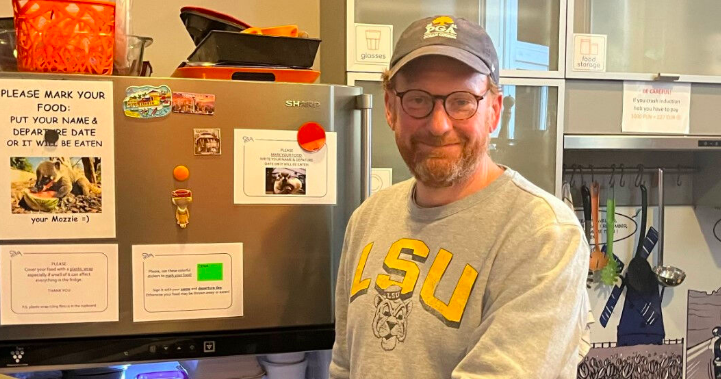 U progu wojny na Ukrainie sprzeda swoje bilety piłkarskie LSU, aby pomóc uchodźcom |  LSU U progu wojny na Ukrainie sprzeda swoje bilety piłkarskie LSU, aby pomóc uchodźcom |  LSU