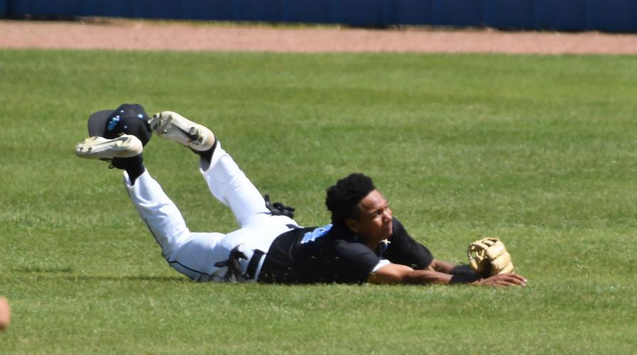 Zachary completes sweep of East Ascension in Class 5A baseball playoffs High School Sports