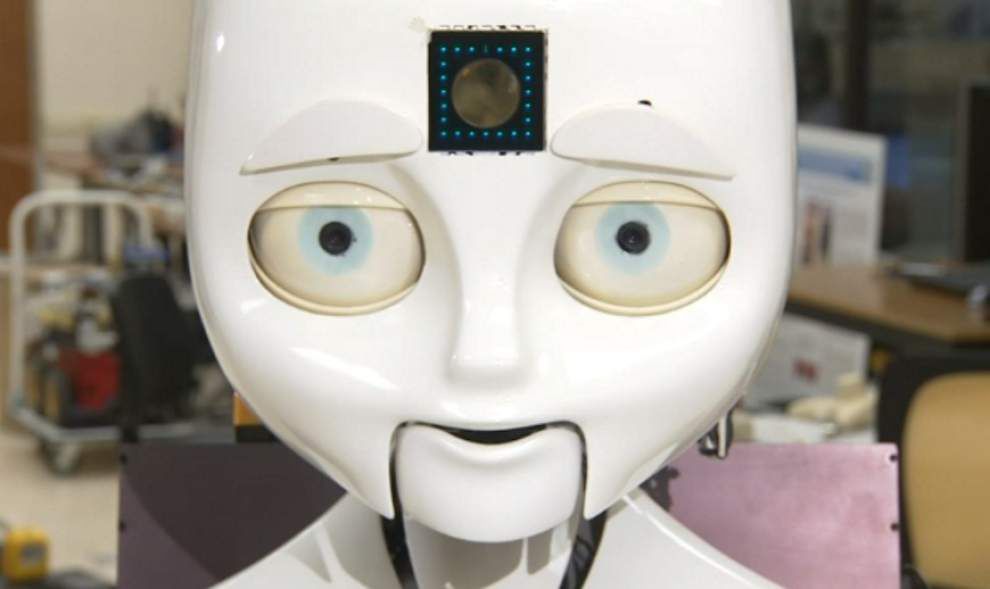 Social robots to work with humans -- within rules _lowres
