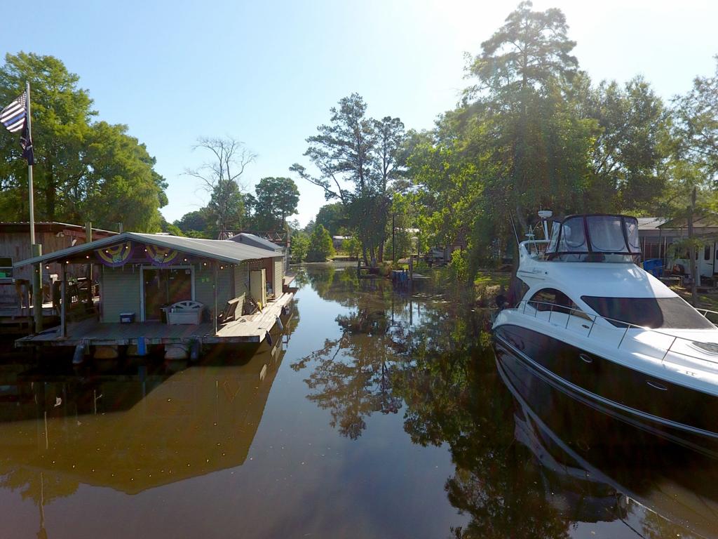 Inside Off-Grid Houseboat Life - Camp in Louisiana Swamp