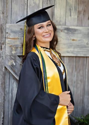 asc sta top grad Alexis Jones.jpg