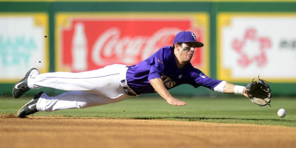 Video: Mainieri praises LSU's pitching in 3-0 win against Yale _lowres