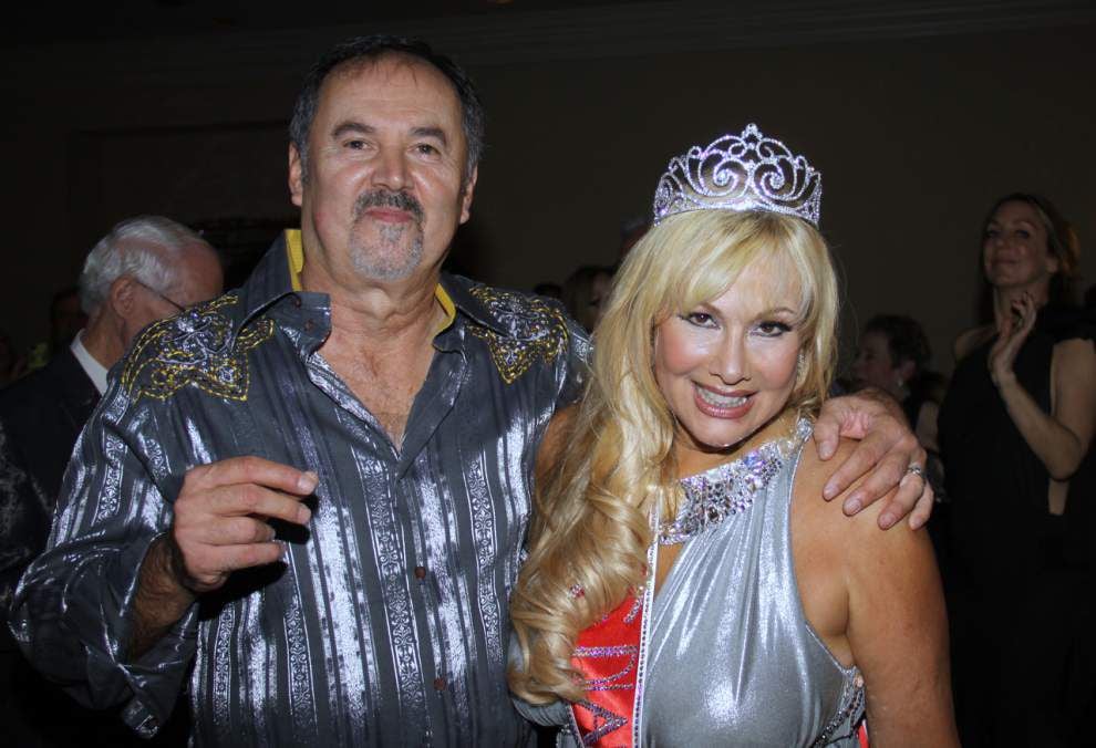 Steven Forster’s Party Central: Rhonda Shear’s sassy, sexy birthday bash _lowres