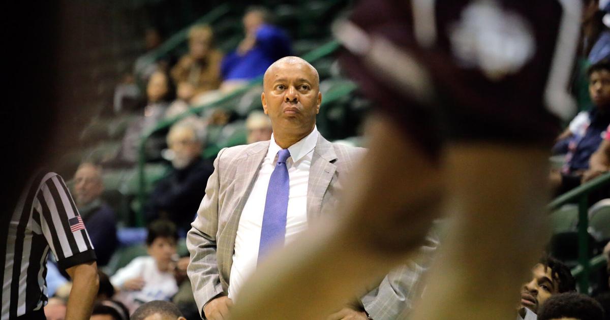 Will Wade is reportedly expected to add a former LSU head coach and ...