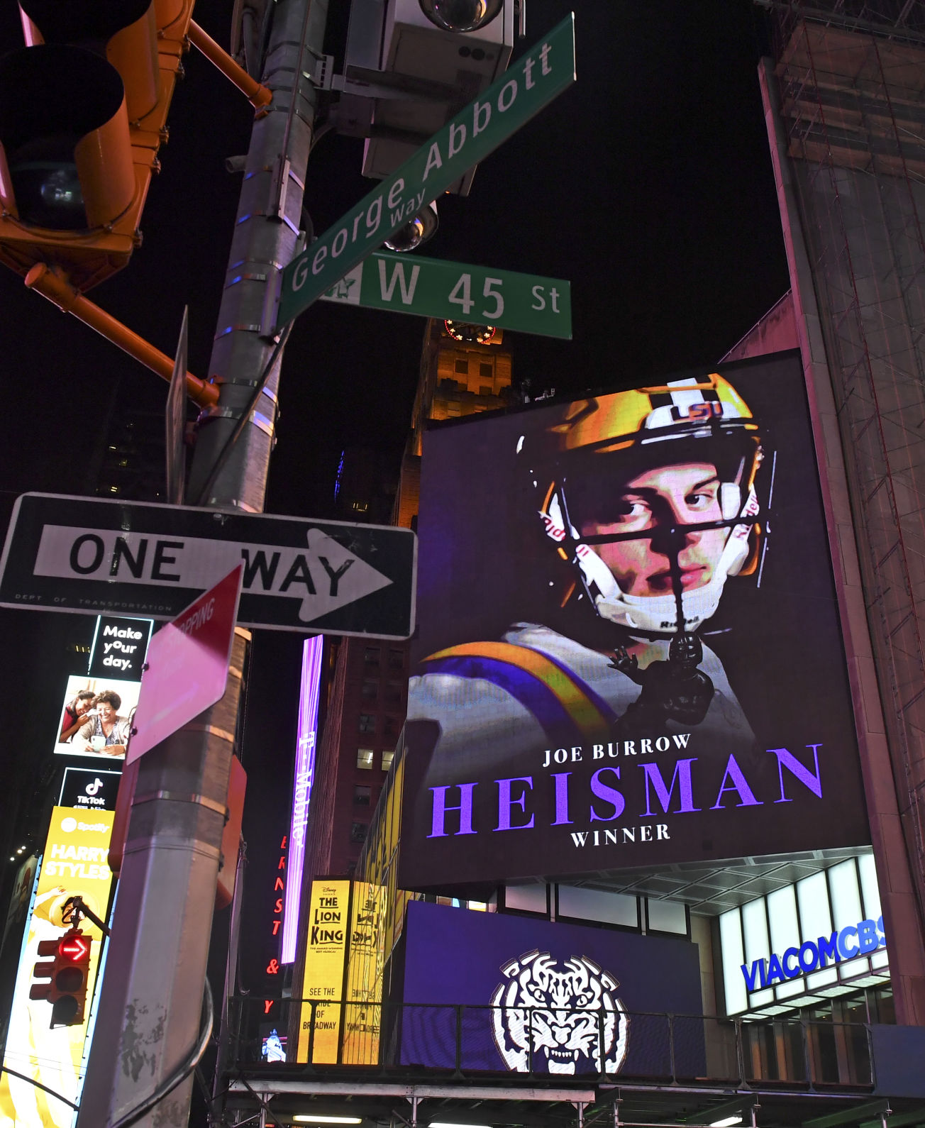 teofimo lopez lsu jersey