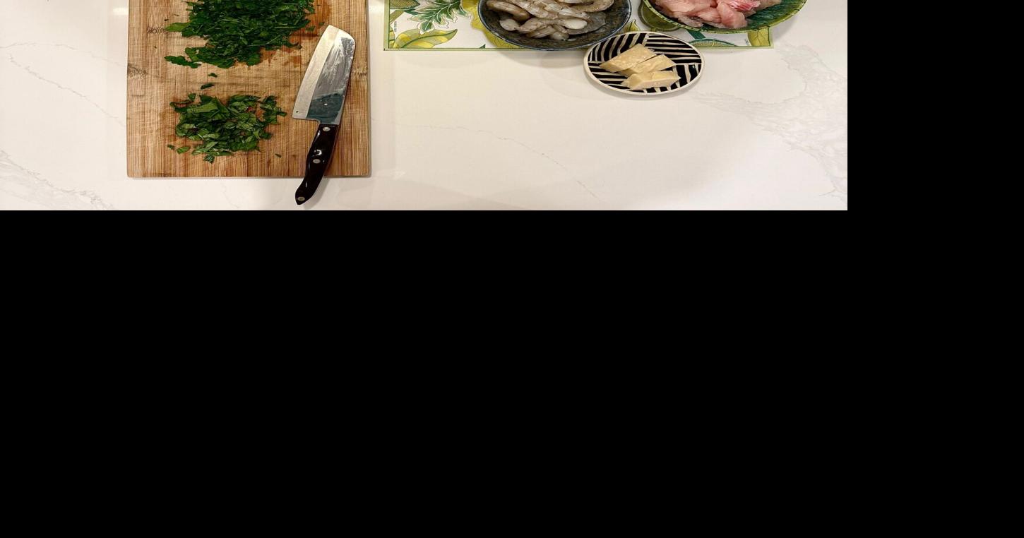 Here's how to make Cioppino (Italian seafood stew) with or without mollusks