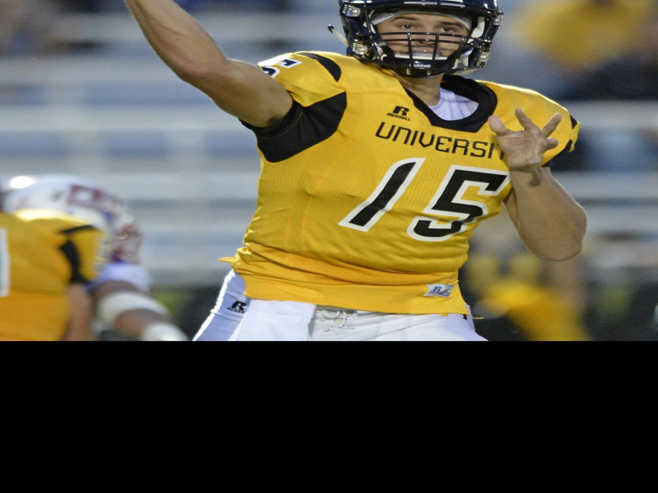Want A Feel Good Story U High Quarterback John Gordon Mckernan Has One To Pass On High School Sports Theadvocate Com