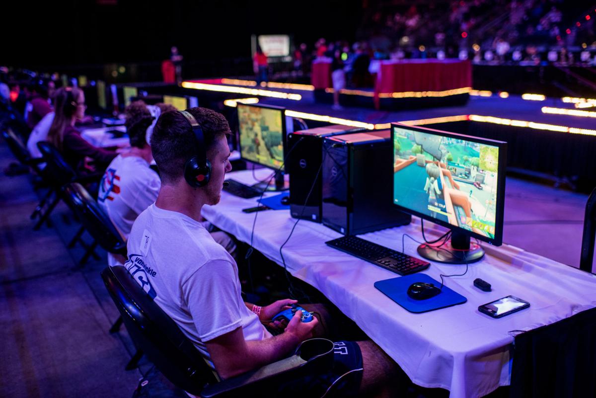 Photos Fortnite Battle Royale Tournament Brings Gamers From Around Country To Cajundome Photos Theadvocate Com Fortnite Battle Royale Tournament 2018 Lafayette La Fortnite Battle Royale Tournament 2018 Lafayette La Photos Fortnite Battle Royale Tournament Brings Gamers From Around Country To Cajundome Photos Theadvocate Com