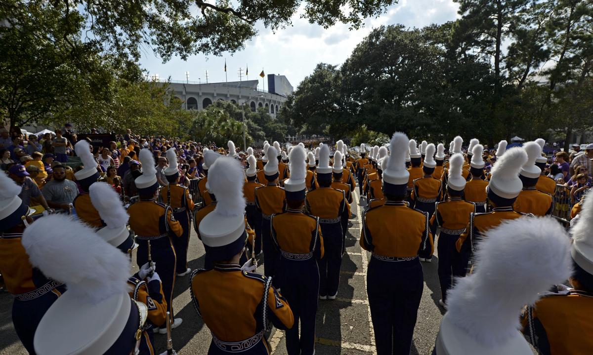 lsusyracuse.092417 HS 0272.JPG
