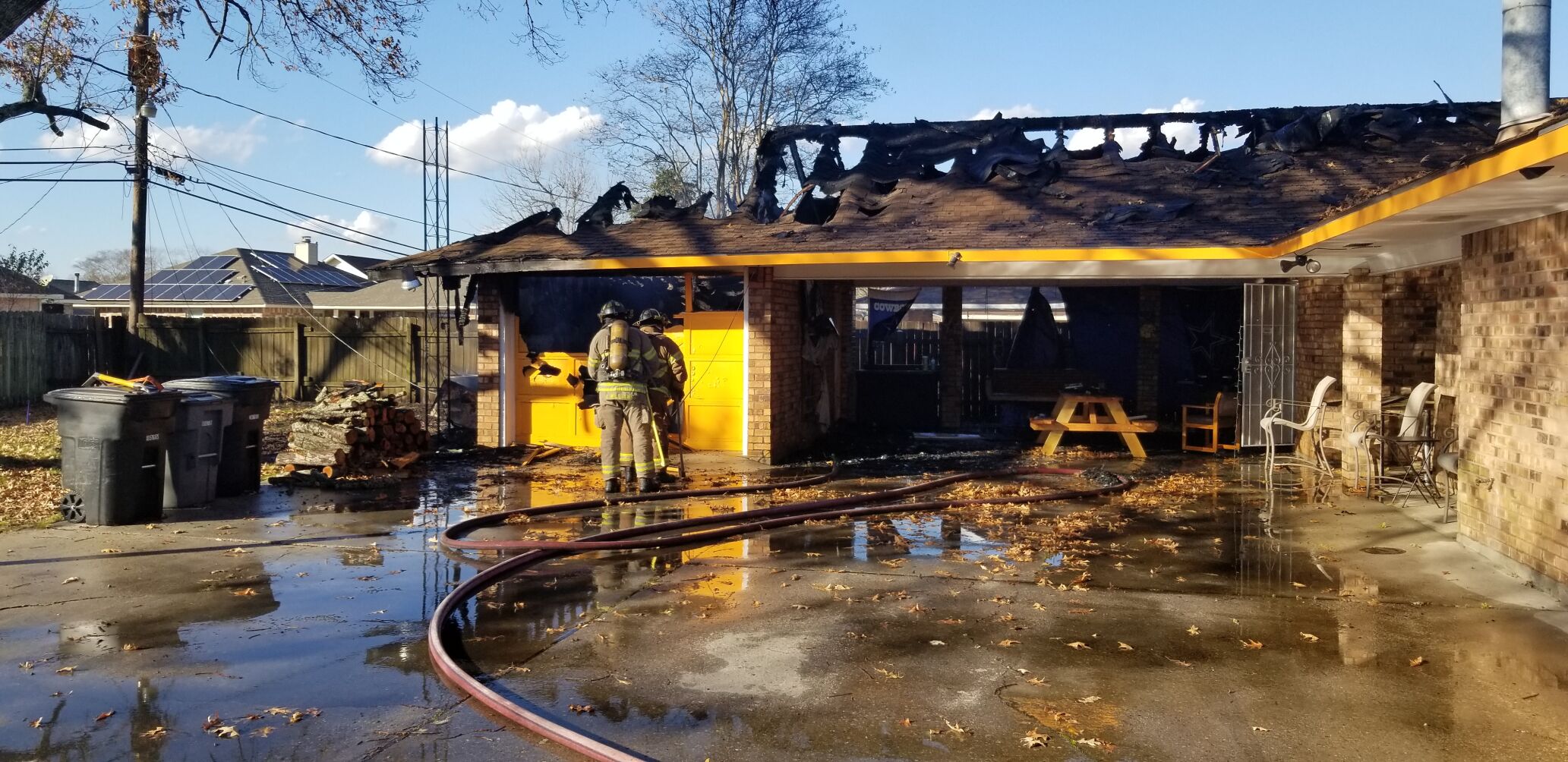 Firefighters Stop Fire From Spreading Into Baton Rouge Home | Crime ...