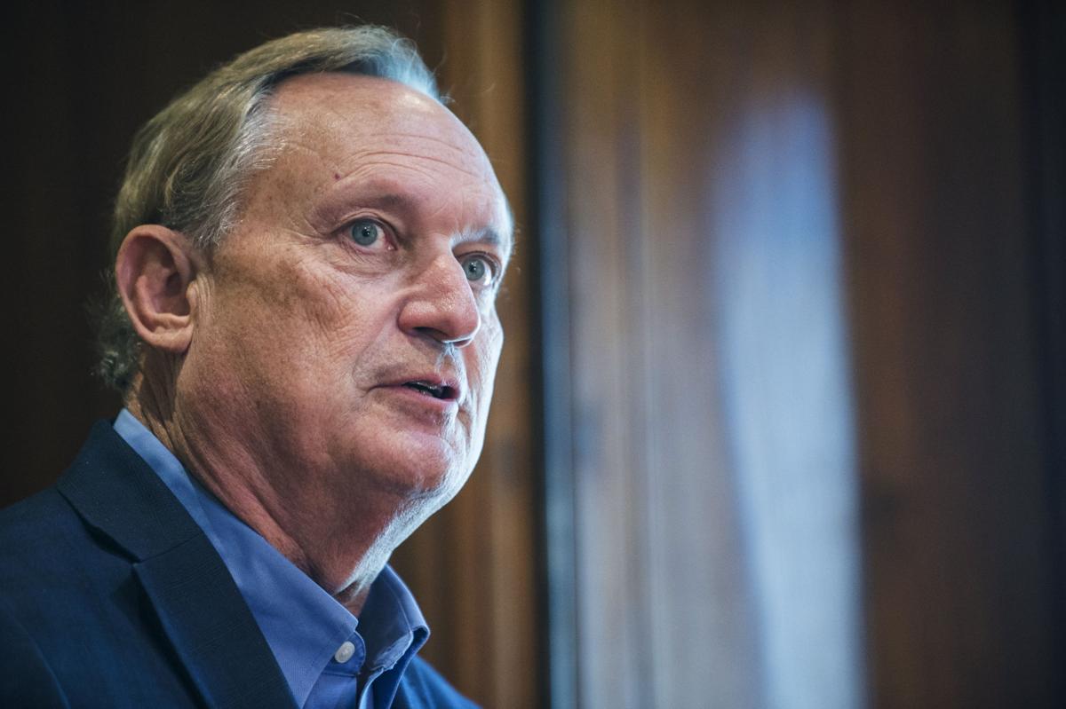 Former Lus Director Defends Explains Pricing For Fiber Charges To Lus Lcg News Theadvocate Com