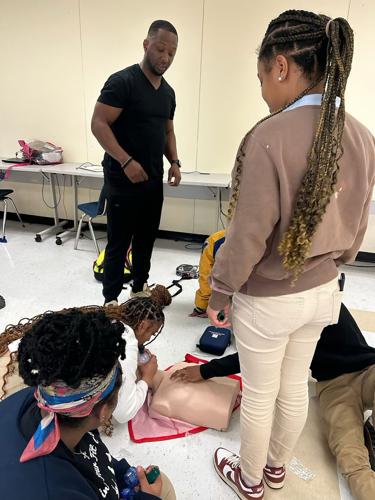 EFHS CPR 1.jpg