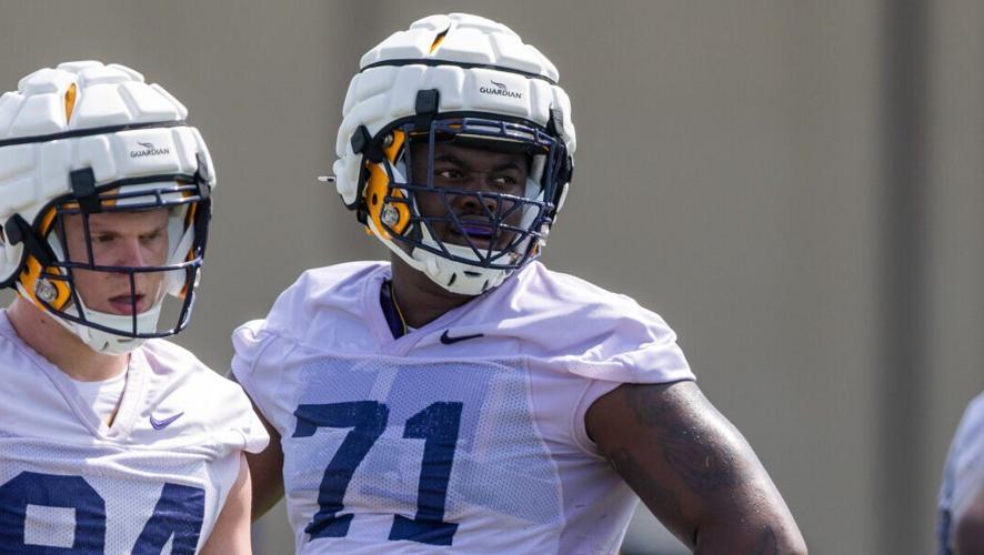 Tryree Adams LSU football observations: Tyree Adams starts offensive line | LSU ...