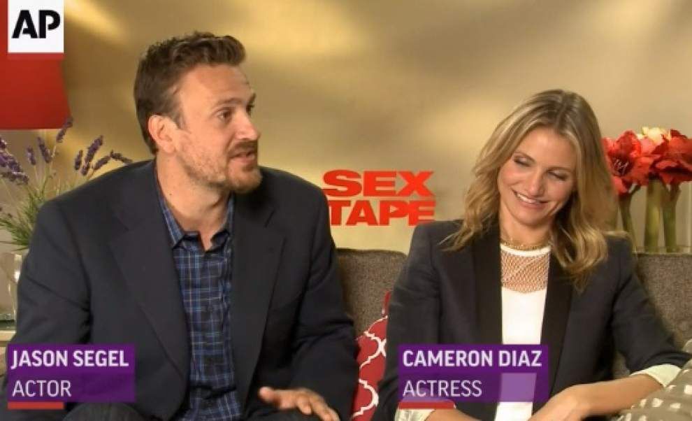 Diaz and Segel on keeping things sexy _lowres