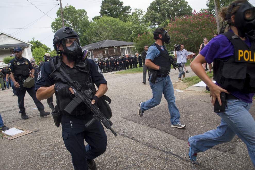 Critics question use of military-style equipment by police during Baton Rouge protests _lowres