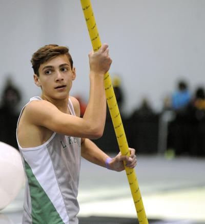 Lafayette High S Armand Duplantis Sets World Junior Record In Pole Vault At Texas Relays Sports Theadvocate Com