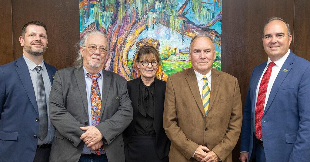 SLU receives military collection