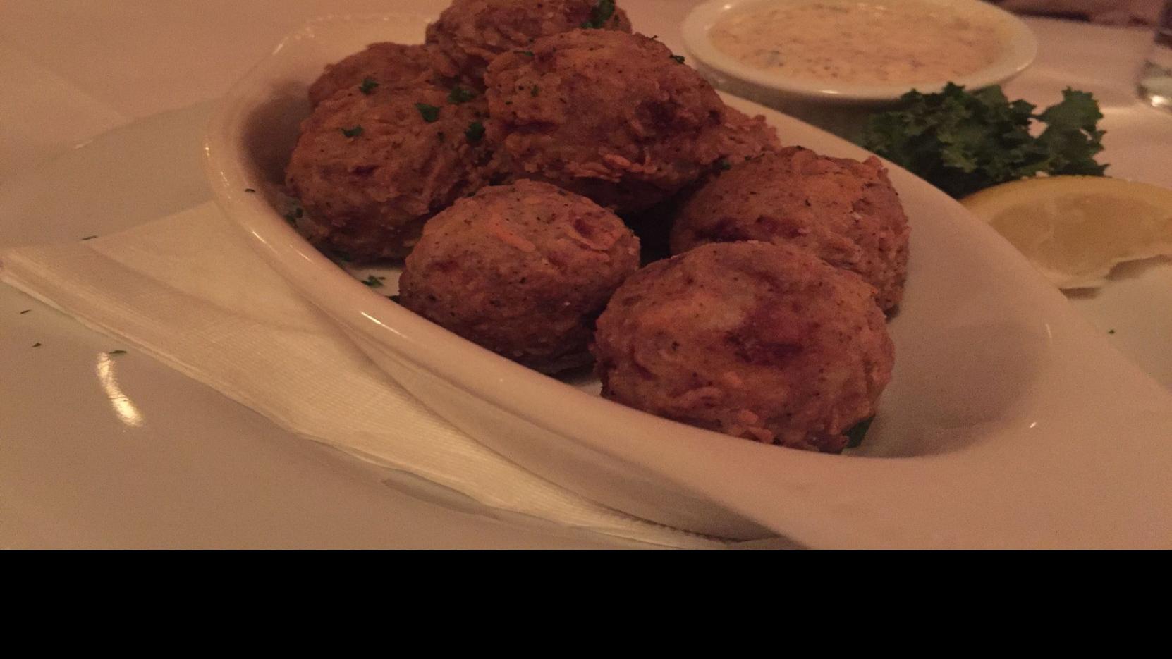 restaurant review louisiana lagniappe takes its name seriously food restaurants theadvocate com