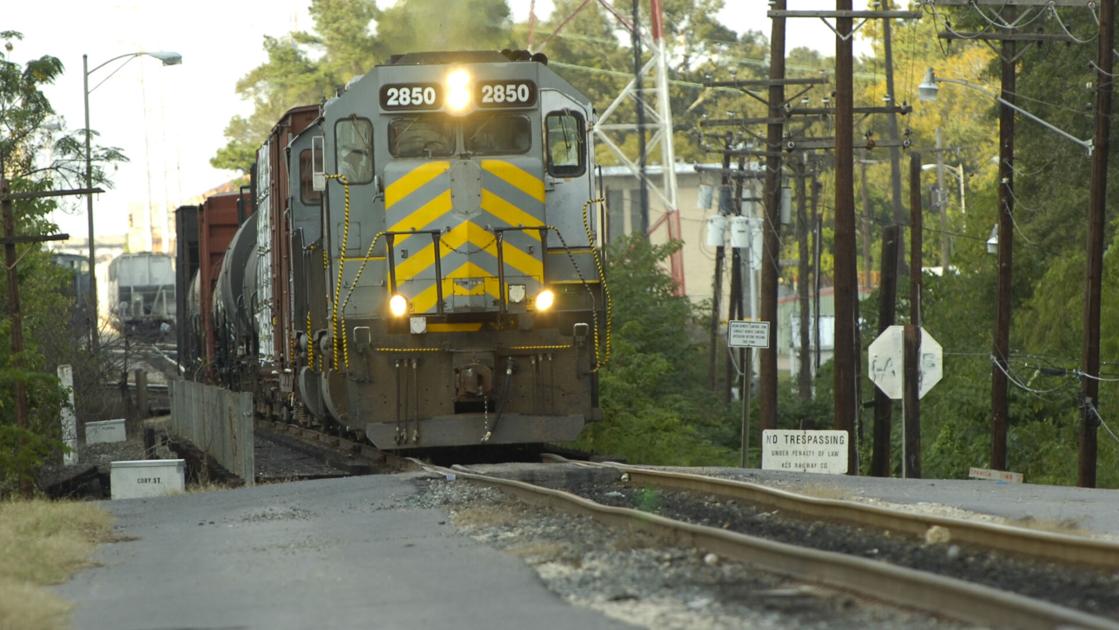 az-news-ai.blogspot.com - Railroad bidding war heats up, with Baton Rouge to New Orleans passenger line in the mix - The Advocate