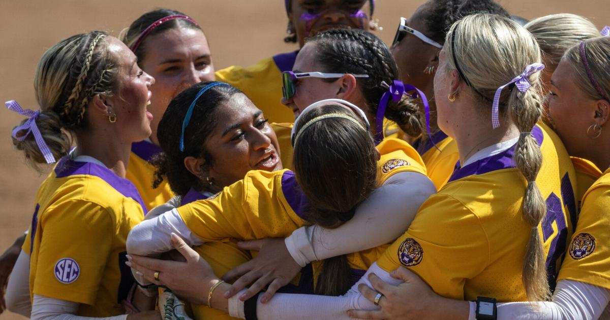 LSU softball team knocks off Virginia Tech to advance to NCAA Super ...