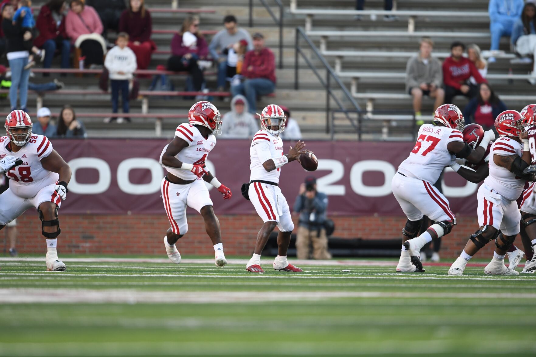 UL Ragin' Cajuns Ride Big Plays For Road Win That Clinches Home Field ...