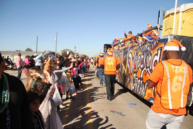 Jambalaya Festival Association's annual Christmas parade rolls through Gonzales Ascension