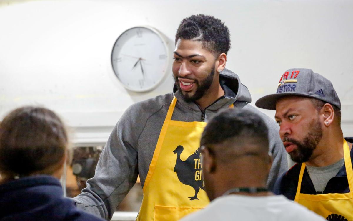 anthonydavisthanksgiving.112017-010.jpg
