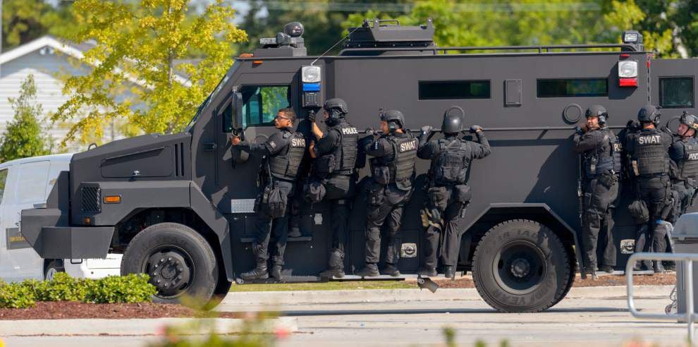 NOPD SWAT team can’t find gunman in Gentilly Walmart | News ...