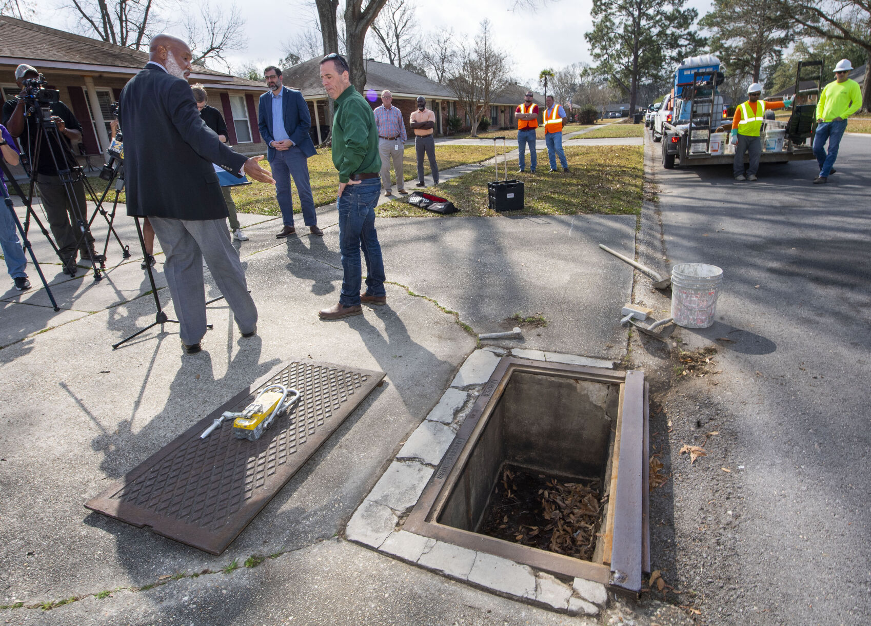 Baton+Rouge+Baffled+by+Mysterious+Sinkholes