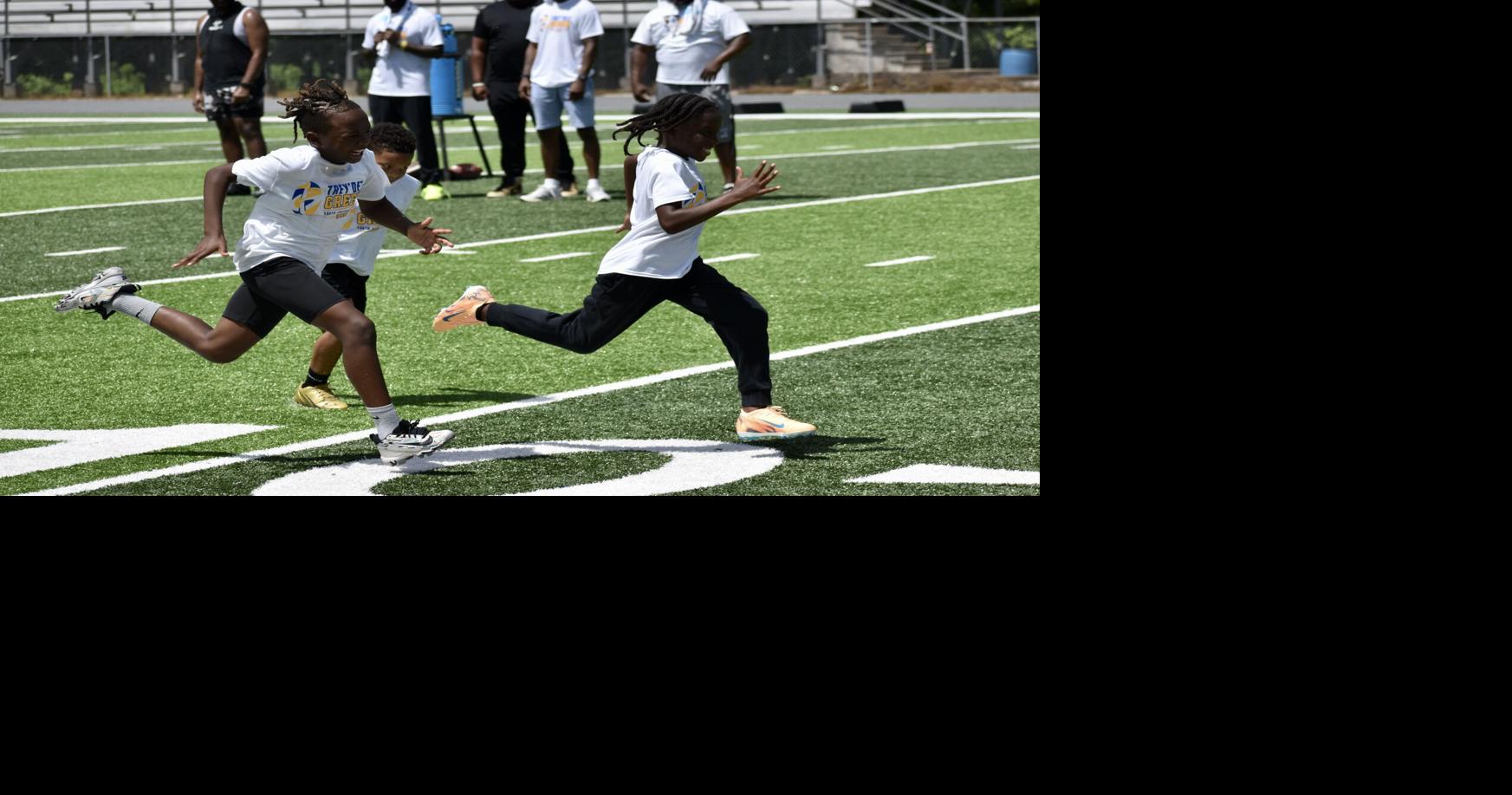Trey'Dez Green football camp race 2