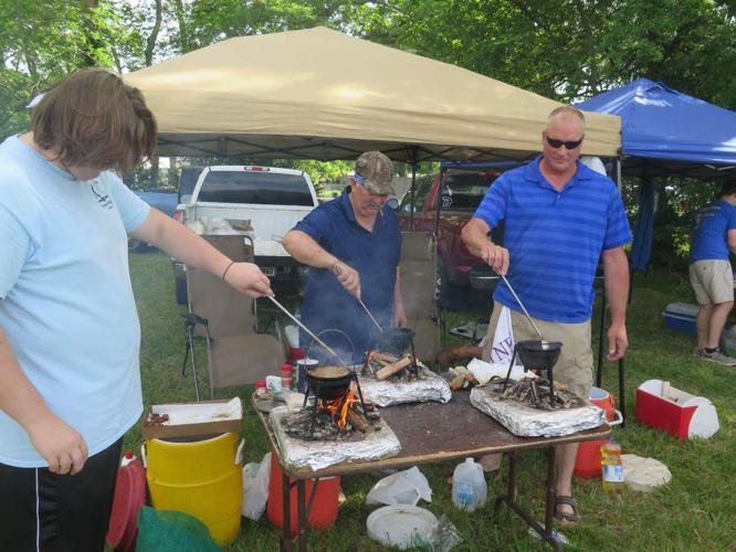 Gonzales has big winners in minipot jambalaya match Ascension