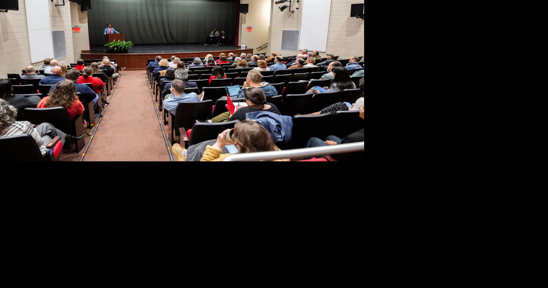 UL Lafayette presidential semifinalists share vision for university and its financial woes