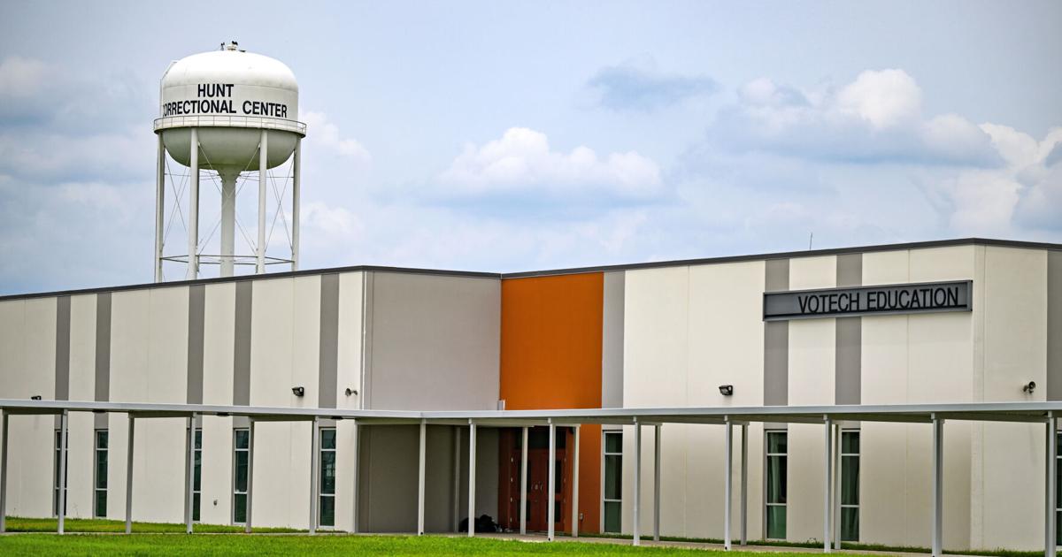 Louisiana prison major allegedly had sex — and children — with an inmate, sheriff says