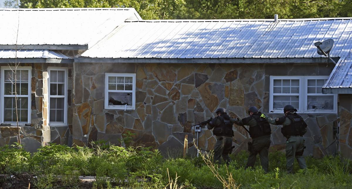 Fire Crews Swat Teams Find Bayou Corne S Abandoned Houses Perfect For Training Exercises News Theadvocate Com
