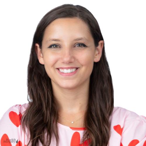 Kylie Headshot-4 (2).jpg