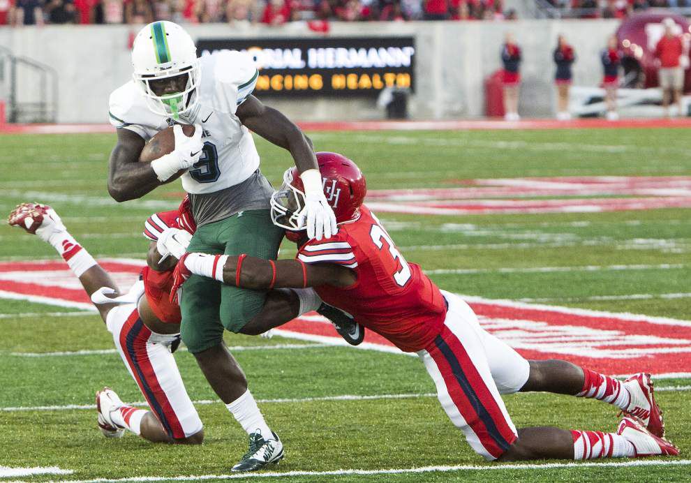 Woman who accused star Tulane wide receiver Teddy Veal of rape sues university, women's basketball coach Lisa Stockton _lowres
