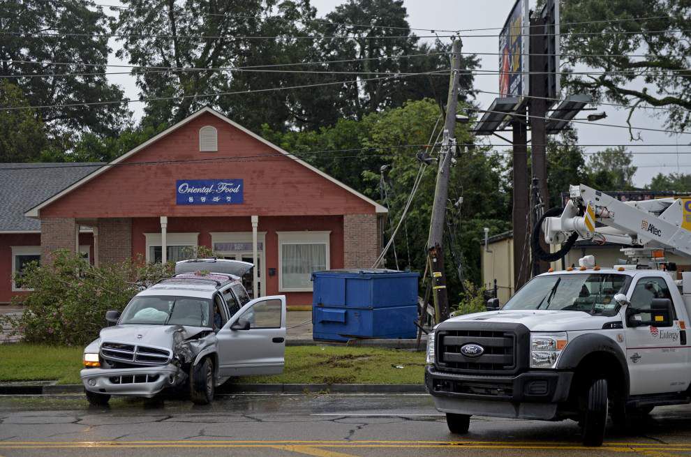 Power Outage Caused In Baton Rouge After Vehicle Hits Utility Pole ...