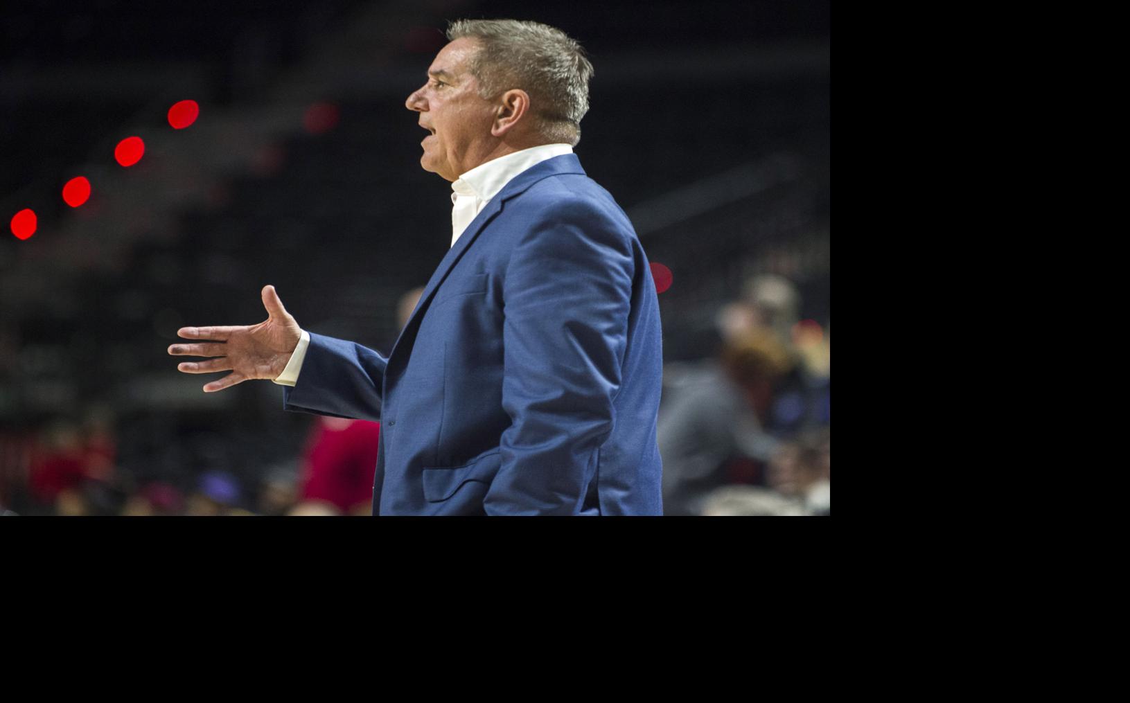 Cancer Walk Will Have Special Mean For Ul Women S Basketball Coach