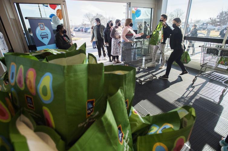 The wait is finally over First Louisiana Aldi store opens in Lafayette