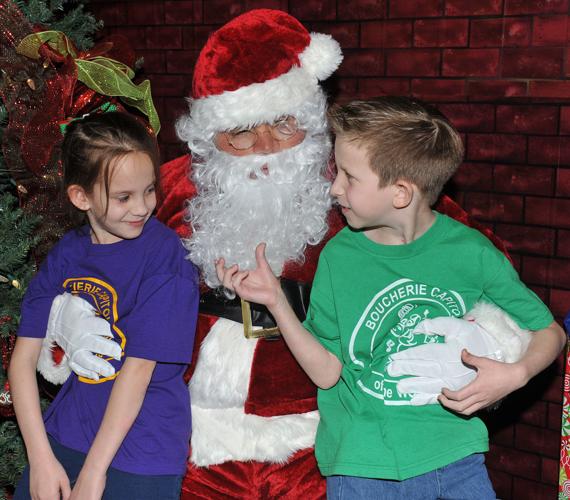 Sorrento celebrates Christmas with Santa, food, music Ascension