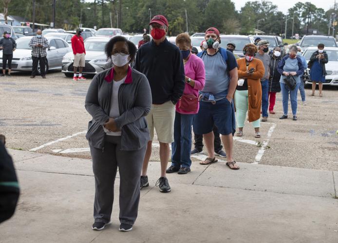 Long lines to vote early reported at three Lafayette Parish early