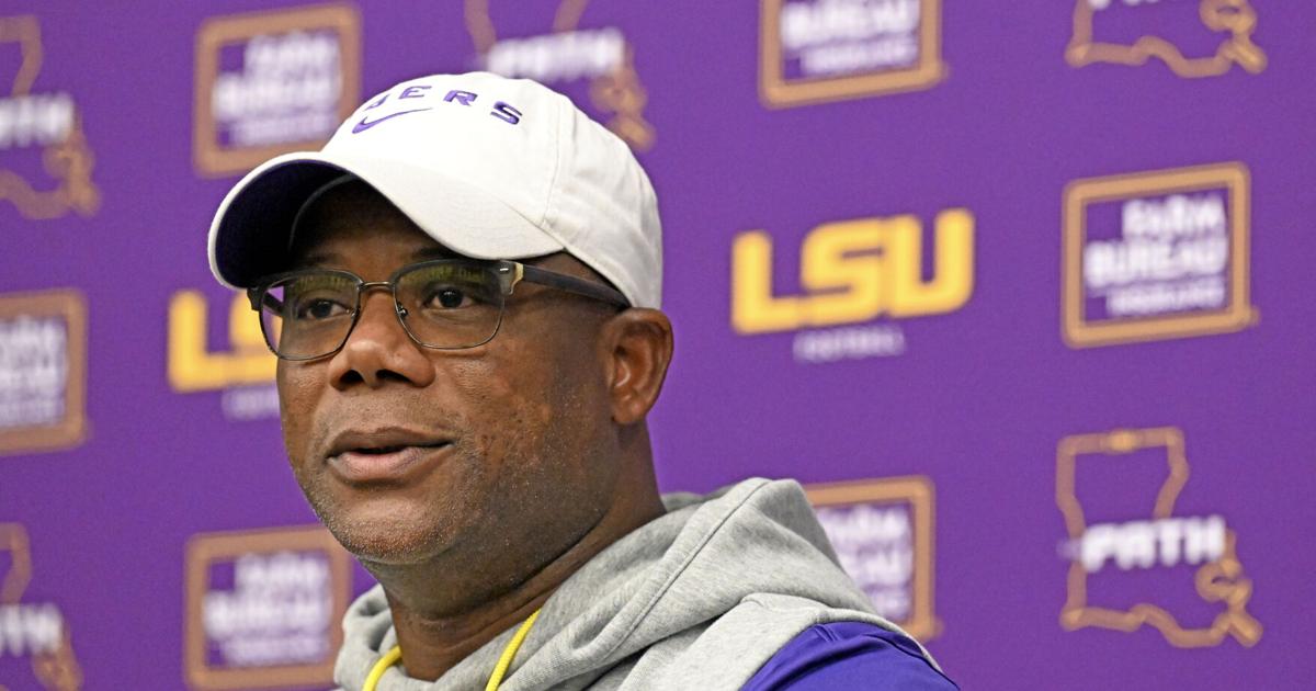 Wird sich etwas an der Offensive von LSU ändern? Das sagte Interimstrainer ...
