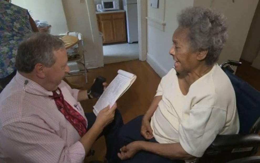 Common doctor house calls making a comeback? _lowres