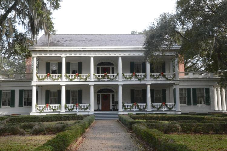 St. Francisville celebrates Christmas in the Country St. Francisville