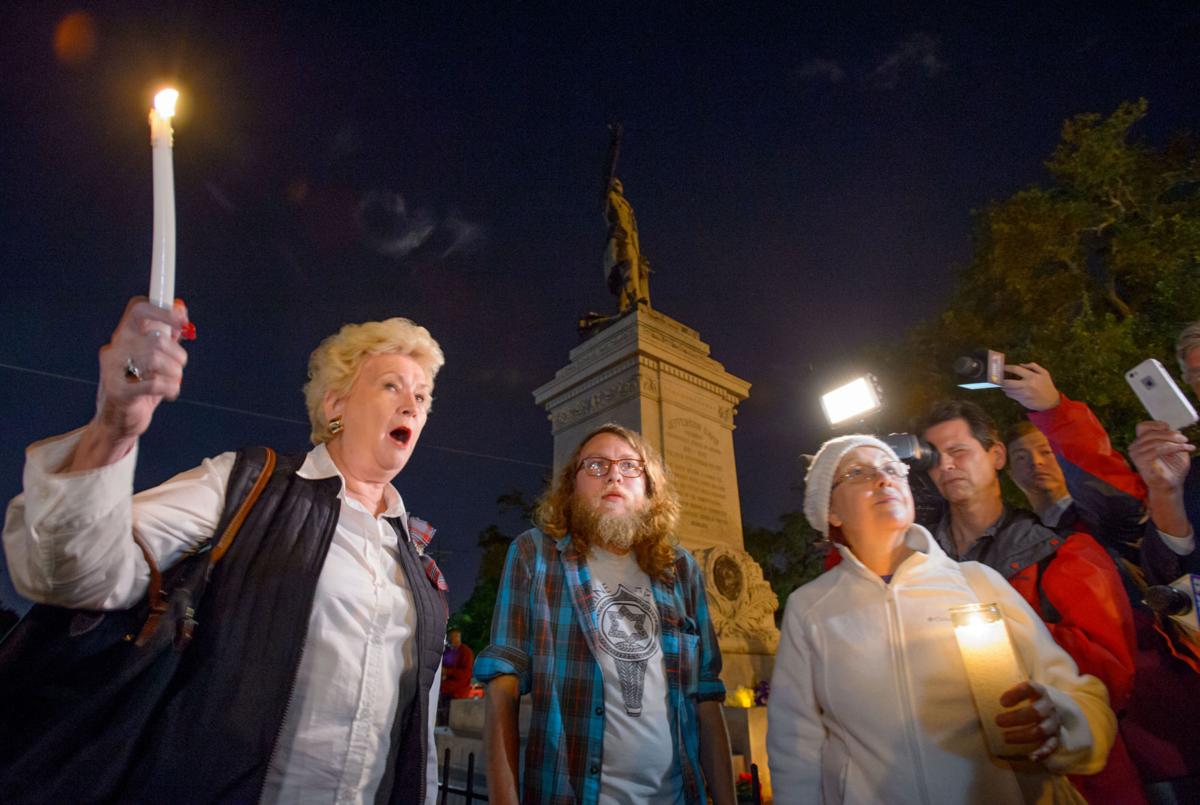 NO.monuments.042417.010.JPG