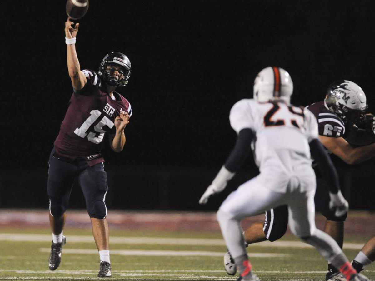 St Thomas More S Defense Sets Table For Offense In Rout Of Beau Chene High Schools Theadvocate Com